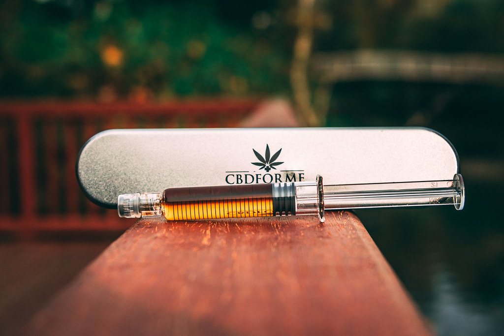CBD Tincture, Syringe | Free to use when crediting to vaping\u2026 | Flickr