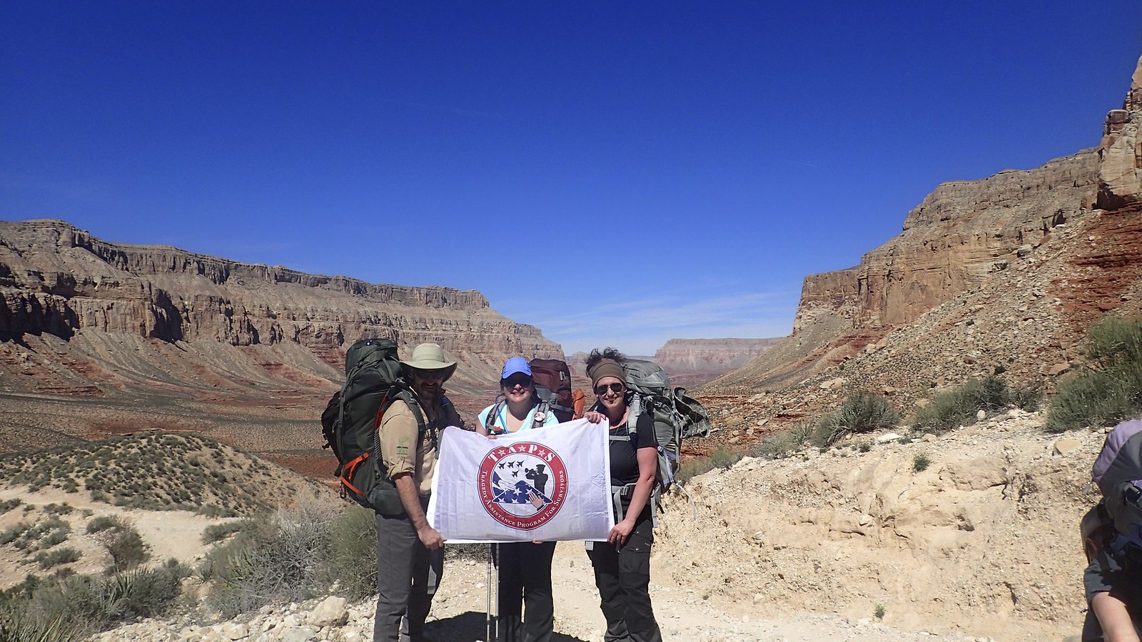 2016_EXPD_Grand Canyon Hiking 34