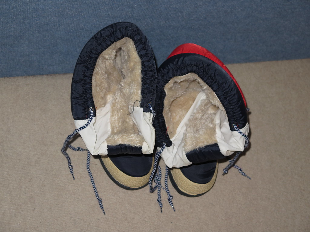 Vintage Moon Boots