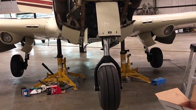 MS12Y landing gear anomaly 