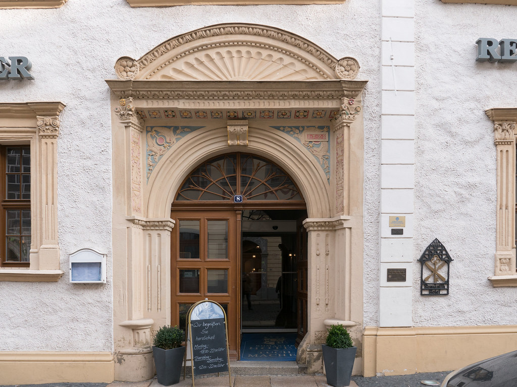 Görlitz: Renaissanceportal des 1528 erbauten Gebäude des h… | Flickr