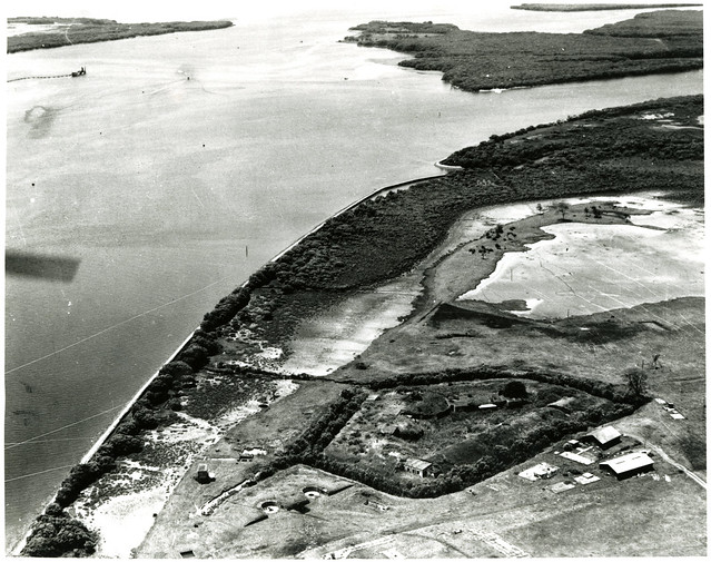Black and White Aerial Photograph of Historic Buildings at Fort Lytton, Brisbane and surrounding area