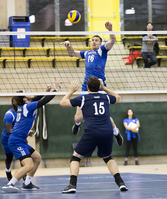 Volleyball - Montreal Carabins vs Celtique