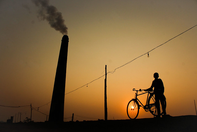 Want Free Air Pollution City - Mahe Karim Photography