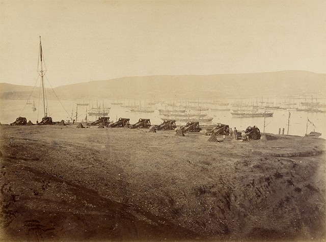 Valparaiso aproximadamente a  1863 cerro Artilleria. Fotografía de Garreaud & Cia. Archivo Biblioteca Severín.