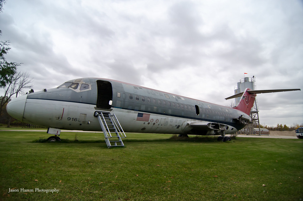 Northwest Airlines ~ DC-9-14 (N8906E)
