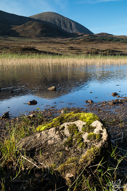 Balade au fil de l'eau - Wandering along the loch