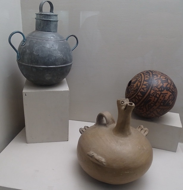 Museo Nacional de Arqueologia y Etnologia vasijas Ciudad de Guatemala 01