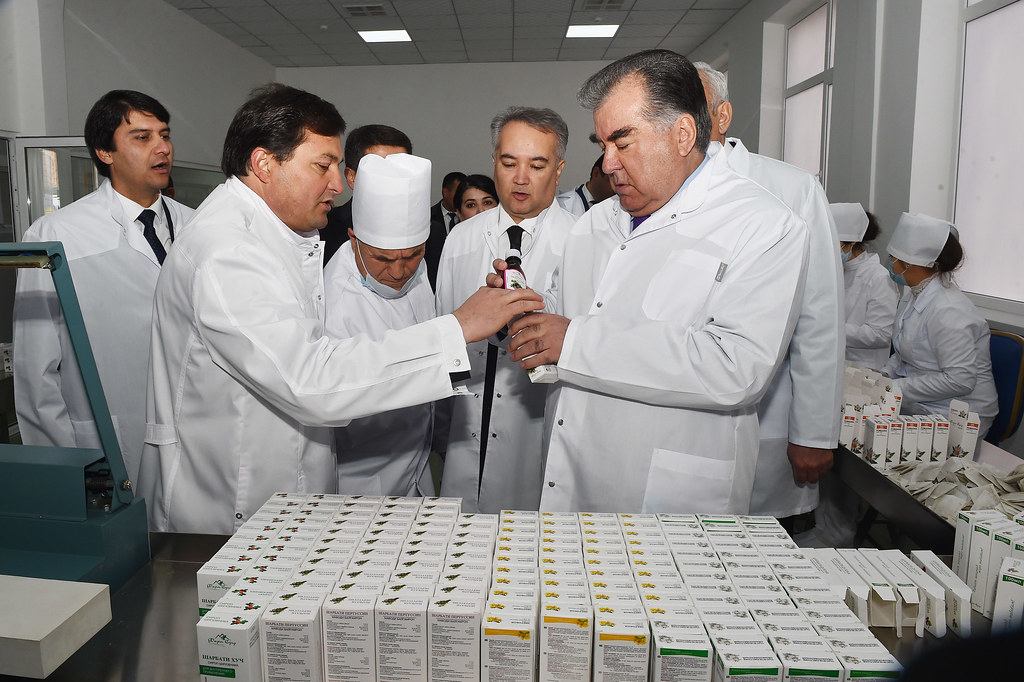 Мухаммадсобир душанбе. Промышленность Таджикистана. Предприятия Таджикистана. Фармацевтический завод в Таджикистане.