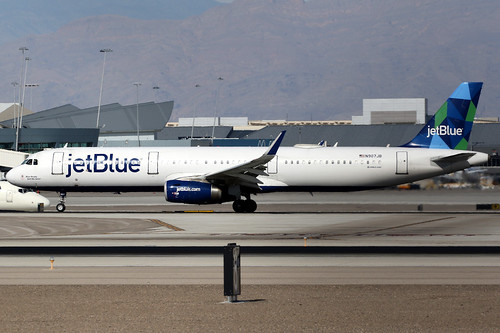 jetblue jetblueairways jbu b6 airbus a321 airbusa321 sharklets aircraft airplane airport plane planespotting lasvegas klas las n907jb canon 7d 100400