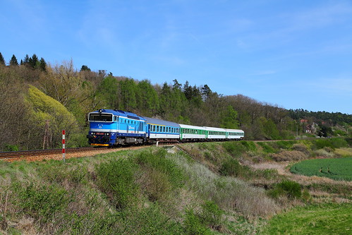 eisenbahn zug train treno tren trein railroad railway bahn spoorwegen vlak diesellok lokomotive lok tschechien mähren čd