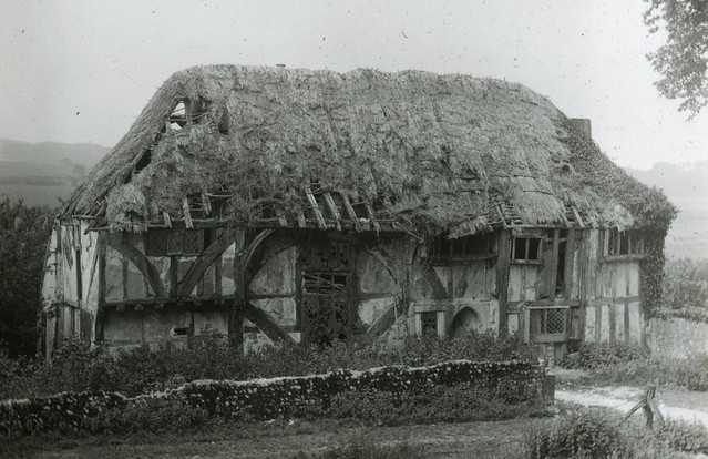 H01901 The Clergy House at Alfriston