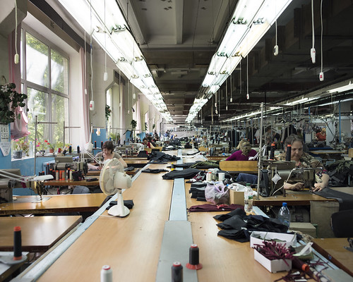 Arbeit im Verborgenen | «A typical Ukrainien factory 2017» -… | Flickr
