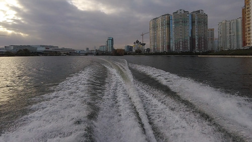 autumn boat river gopro sunrise morning moscow russia