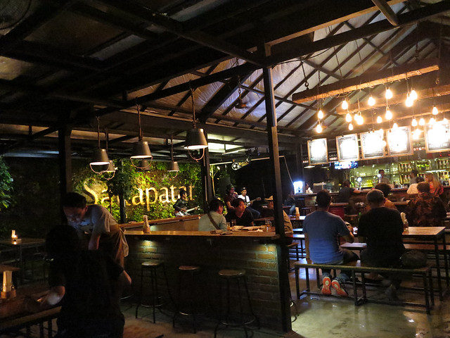 Yogyakarta, Sakapatat Beer Garden & Resto - IMG_0372p