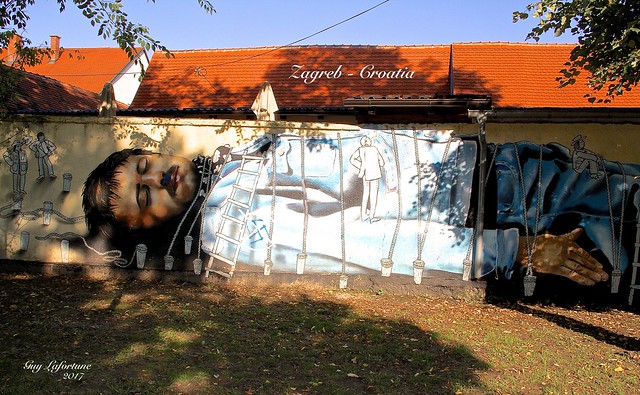 MURALE ( Grafitti ) de l'HOMME ENCHAINÉ au PARC OPATOVINA de ZAGREB en CROATIE