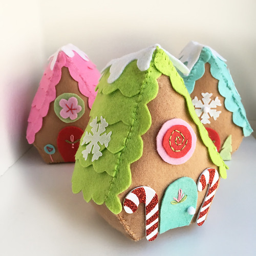 gingerbread houses | Aimee Ray | Flickr