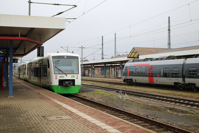 EIB: VT 021 + STB: VT 104 und abellio: 9442 310 in Eisenach