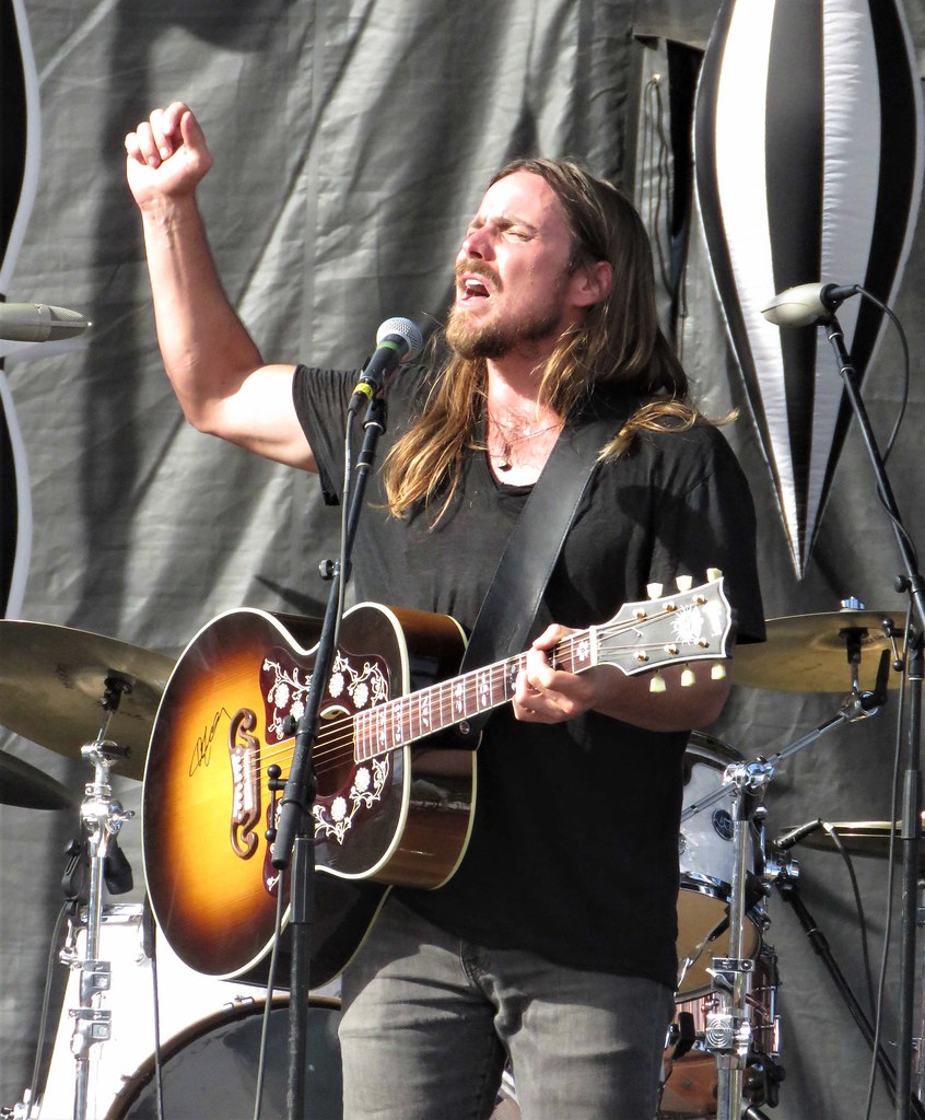 Lukas Nelson and Promise of the Real, Country meets Rock
