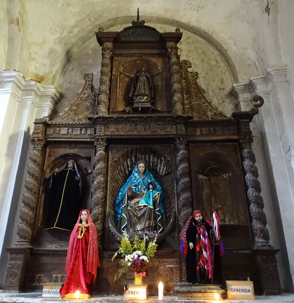 capilla retablo en madera tallada interior Iglesia Santiag… | Flickr
