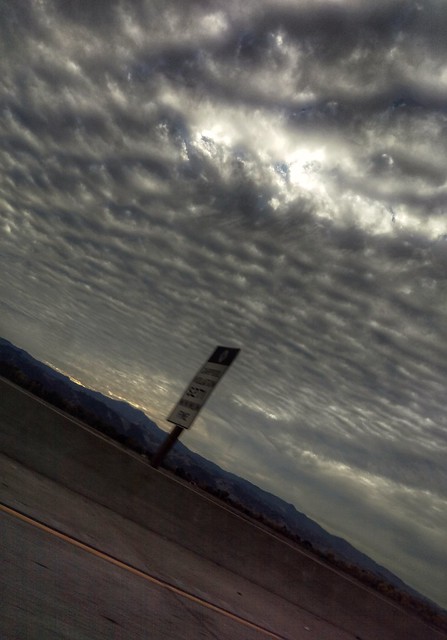 carpool ceiling, northbound US 101 between Morgan Hill and San Jose, November 23, 2017