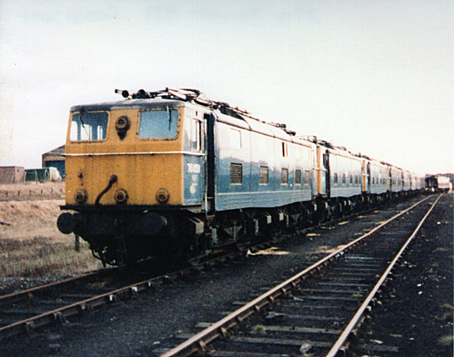 Class 76's for Scrap, Reddish Depot 29th January 1983