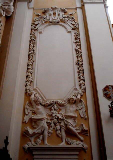 Stuccoes with Angels - Concezione a Montecalvario Church (1714-1724) in Naples - Architect Domenico Antonio Vaccaro (Naples 1678-Naples 1745)