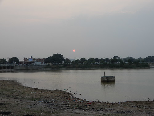 भुज ભૂજ ગુજરાત भारत गुजरात india gujarat bhuj kutch sunset hamirsar lake hamirsarlake