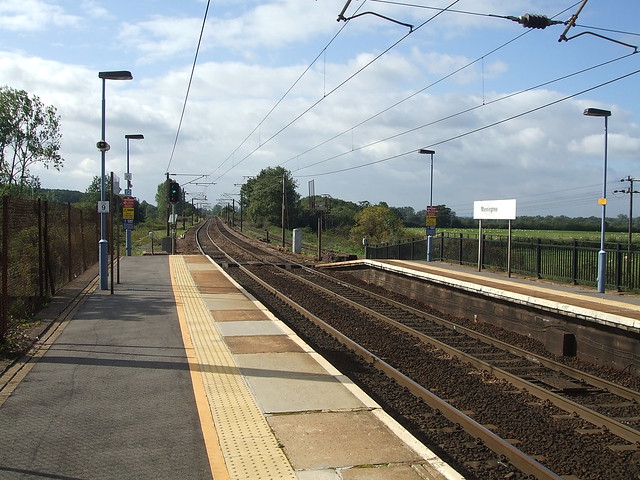 Manningtree Station looking South.