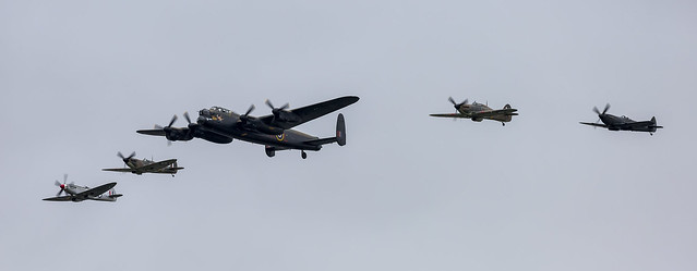 Battle of Britain Memorial Flight (Thompson formation) - 4