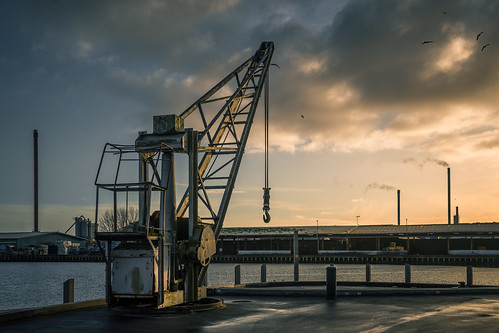 the sun was setting down harbour beautiful old crane dark yellow work worn end days horsens a7ii anders a7 amazing art animal awesome adventure a7m2 angle artistic denmark dissing danmark dead day dirty sunset scape
