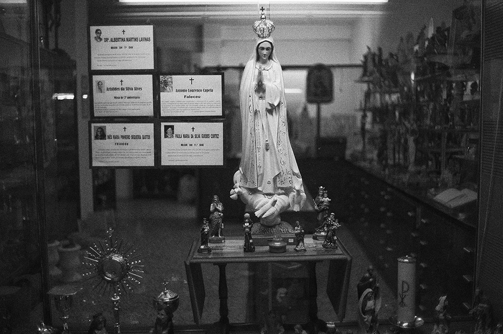 Obituaries and Virgin - Esquelas y Virgen - Image of obituary, Ezra Alvarez Pinkerton Academy