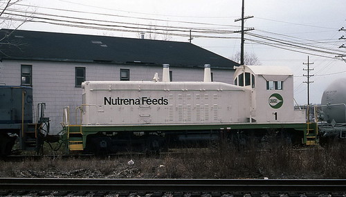 Cargill Switcher | CRGX 1 on the move in Dolton. 11/89--Tom … | Flickr