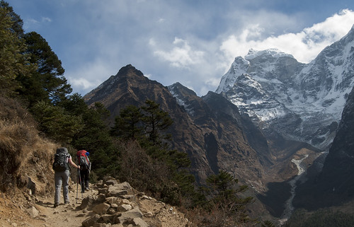 nepal trekking khumbu namchebazaar tengboche mountain explore explored