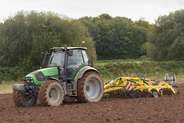 Deutz Fahr Agrotron TTV 1160 Tractor with a Bednar Siftdisc XO 4000F Cultivator