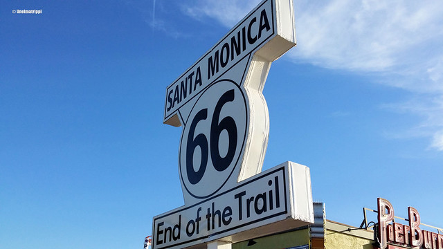 End of the Trail -kyltti Santa Monicassa