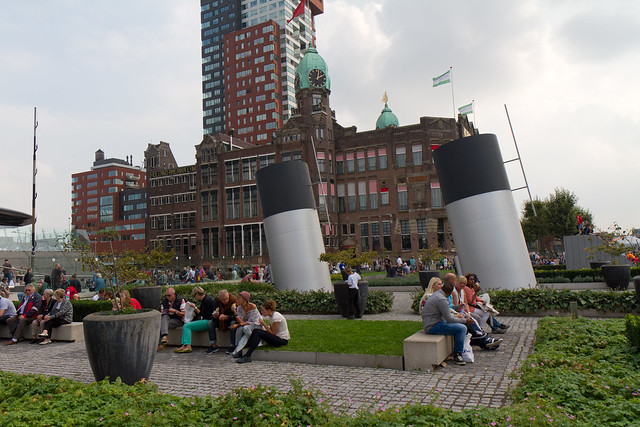 Rotterdam - Wereldhavendagen 2014 - Nieuwe Maas - Park bij kantoor Holland-Amerikalijn-8988