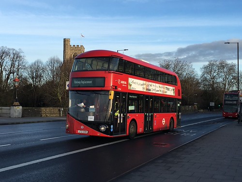 Arriva London LT334 Wright NBFL LTZ1334 | by dylanjones4041