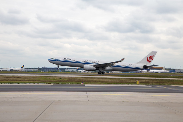 Frankfurt Airport: Air China (CA / CCA) |  Airbus A330-343 A333 | B-6530 | MSN 1216
