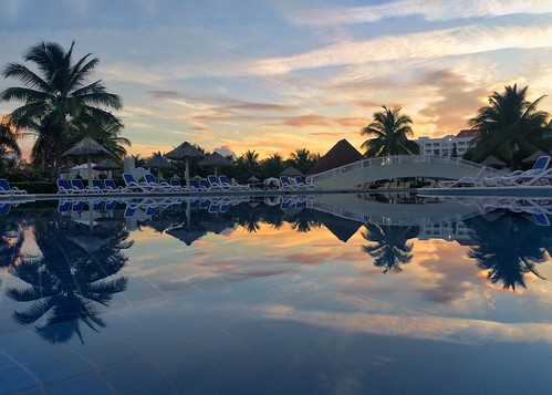 Pool sunrise by ossington, sunrise jamaica