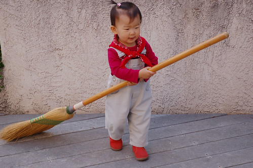 cleaning lady | by yolilin