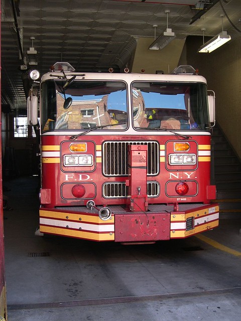 FDNY Tower Ladder 115