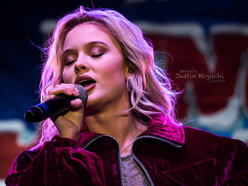 Zara Larsson 12/02/2016 #13 | Zara Larsson performing liv…