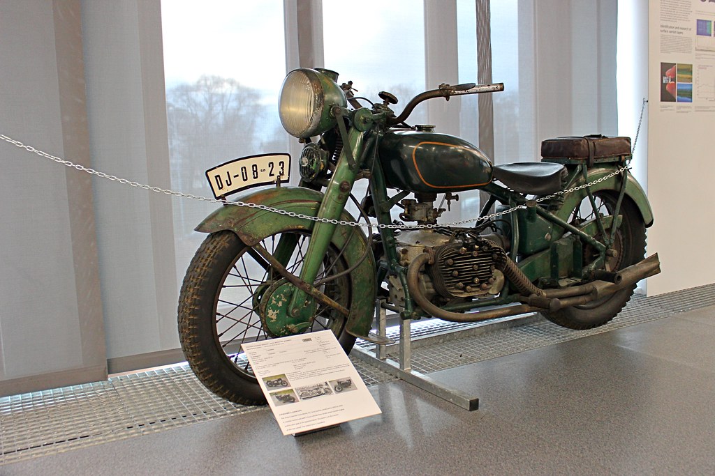 Puch 800. (1935 - 1939).