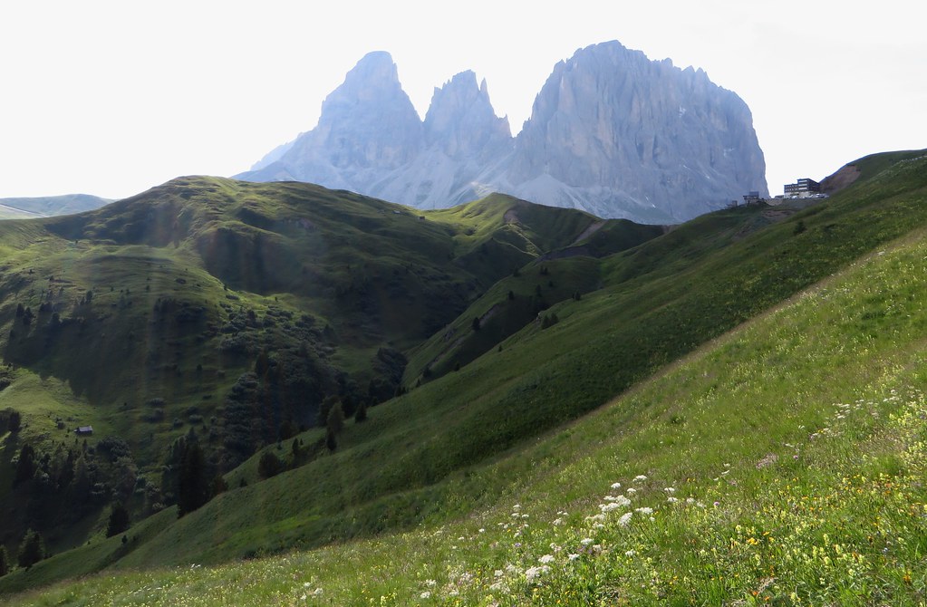Passo di Sella (2240m), Canazei, Val di Fassa, province de Trente, Trentin-Haut Adige, Italie.