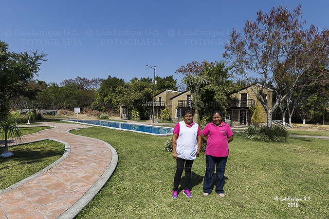 Parte de nuestras Anfitrionas  - Piedra Rajada (Ecoturismo) - Morelos - México
