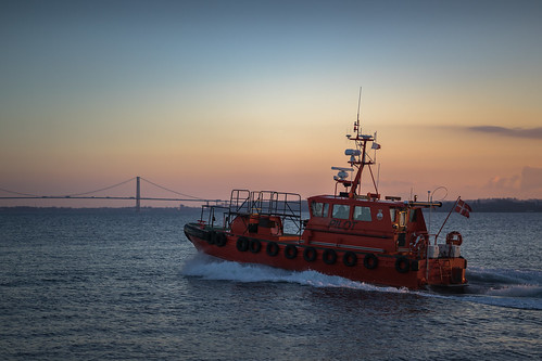 transport maritime pilots pilot boat ship red sunset bridge orange speed land fredericia denmark sky sony scape sun golden outside outdoor ocean out water white world weather 85mm a7ii anders a7 amazing adventure art awesome a7m2 artistic dissing danmark detail fantastic fun town interesting sar 1