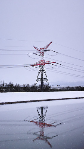 electrifying stillness | by B6LTYVUGNXMIULX6N6536CBOTC