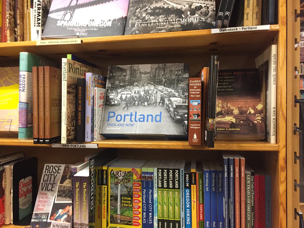Portland Then And Now At Powells Books On Hawthorne Portl Flickr
