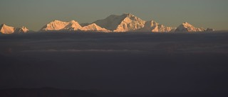 12 Sunrise from Tiger Hill towards Kangchenjunga